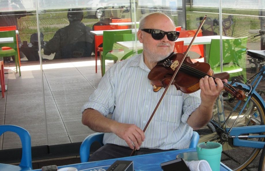 Our very own Stevie Wonder - but with a violin