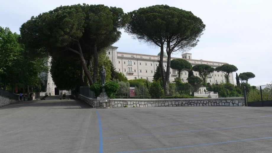 The exterior of Monte Cassino Abbey from the car park
