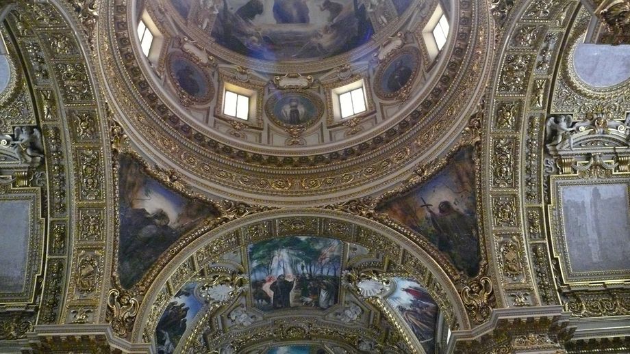 The dome within the chapel